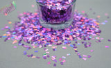 SKULL & CROSS BONEs Lilac holo 3mm shape Glitter -