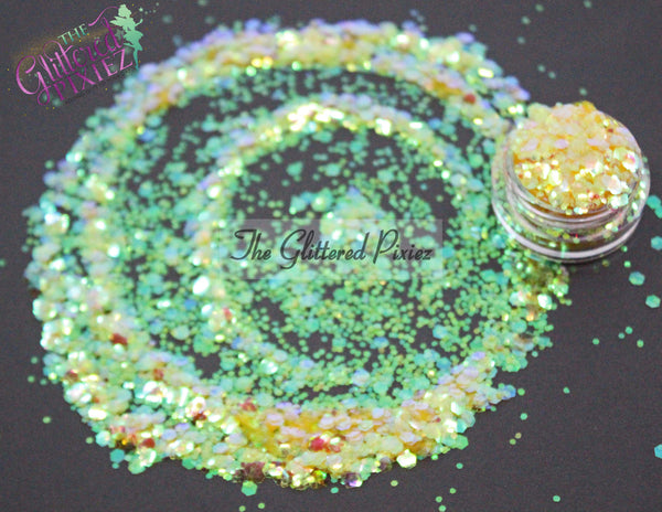 ENLIGHTENMENT scale glitter mix - Mermaid / Dragon scales collection